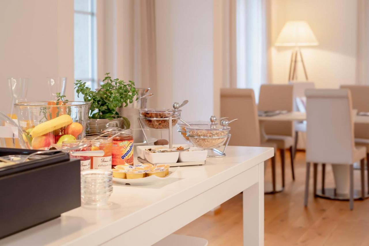 Verena'S Boutique Villa Au Lac ซัคไซน์ ภายนอก รูปภาพ